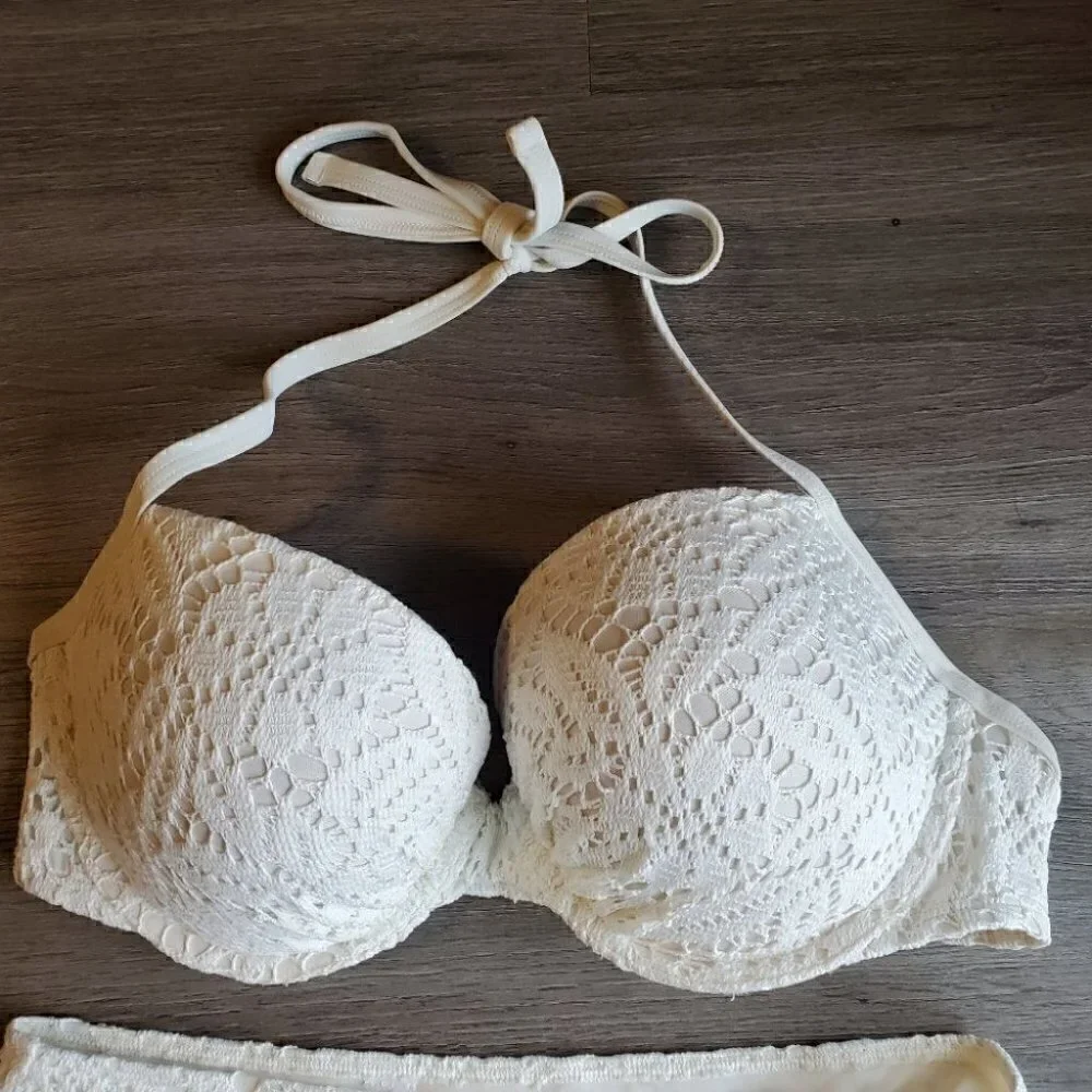 Bikini 36D & S
